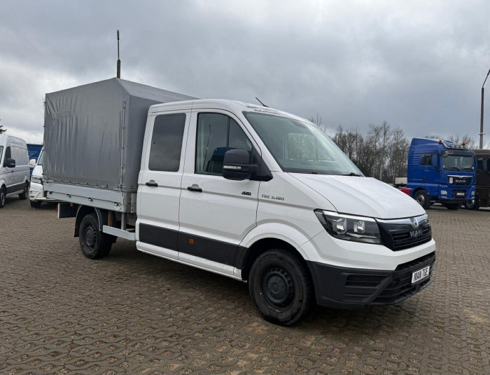 MAN  [4X4] TGE 3.180 DOKA 