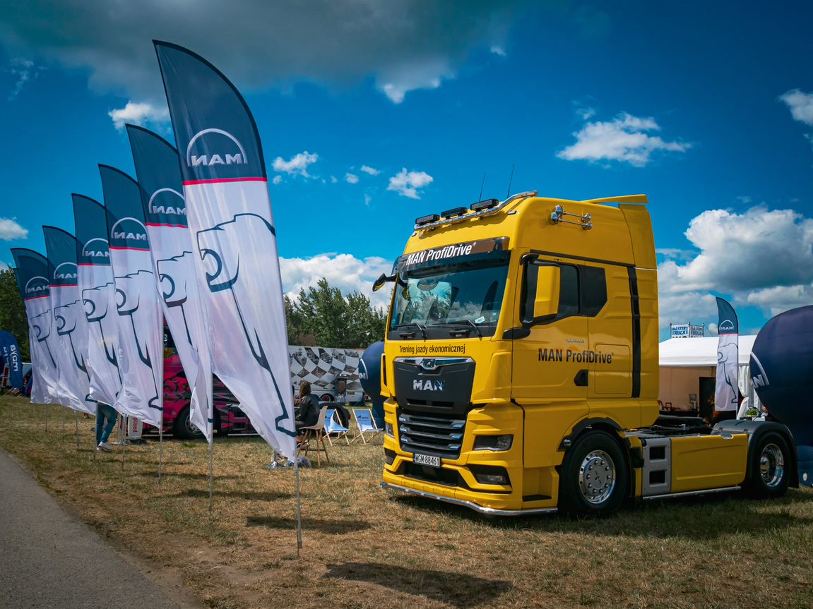 MASTER TRUCK 2022 2022