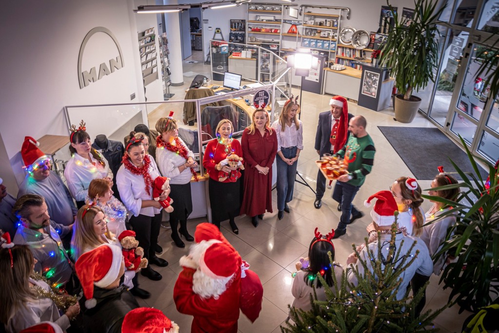 Świąteczny MAN