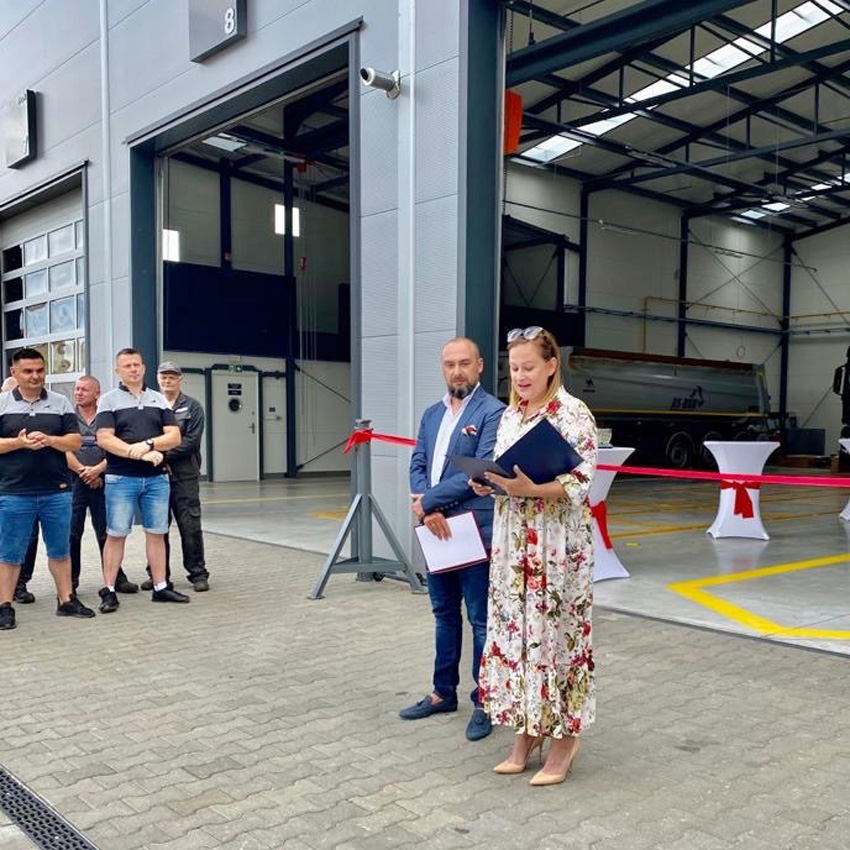 Uroczysta inauguracja działalności Centrum Napraw Powypadkowych ALBOR w Wałczu